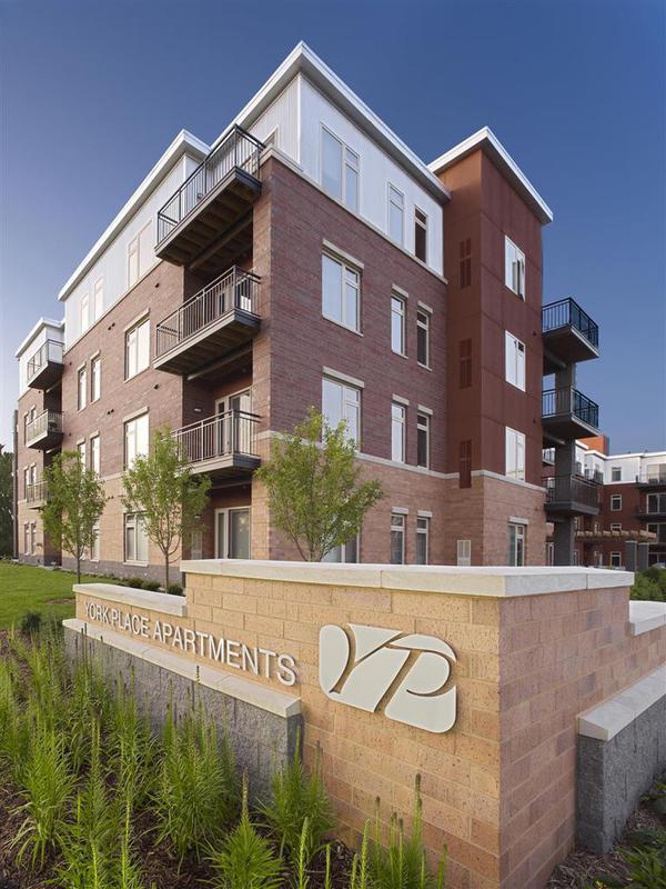 Execustay At York Place Apts Edina Exterior foto